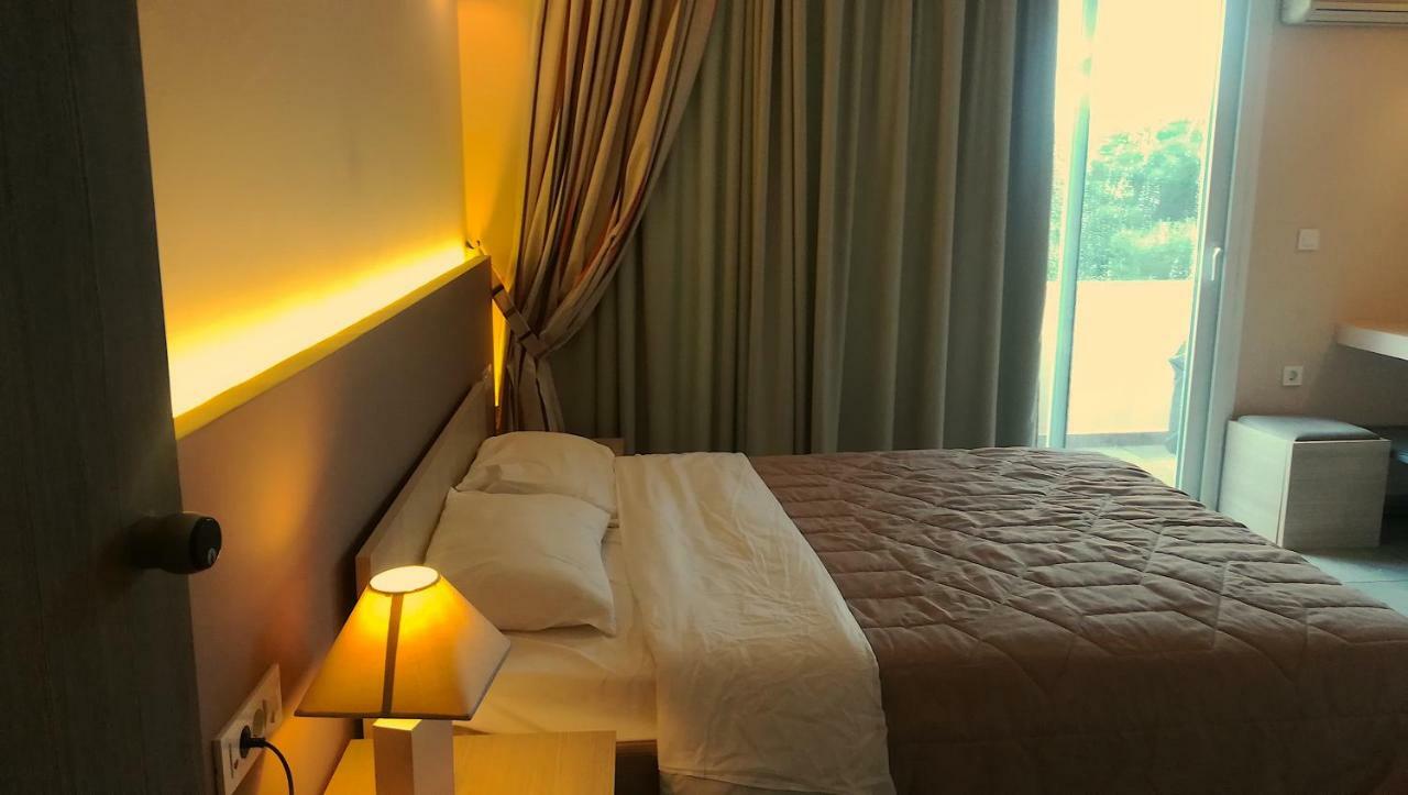 Apollon Hotel Planos  Bagian luar foto