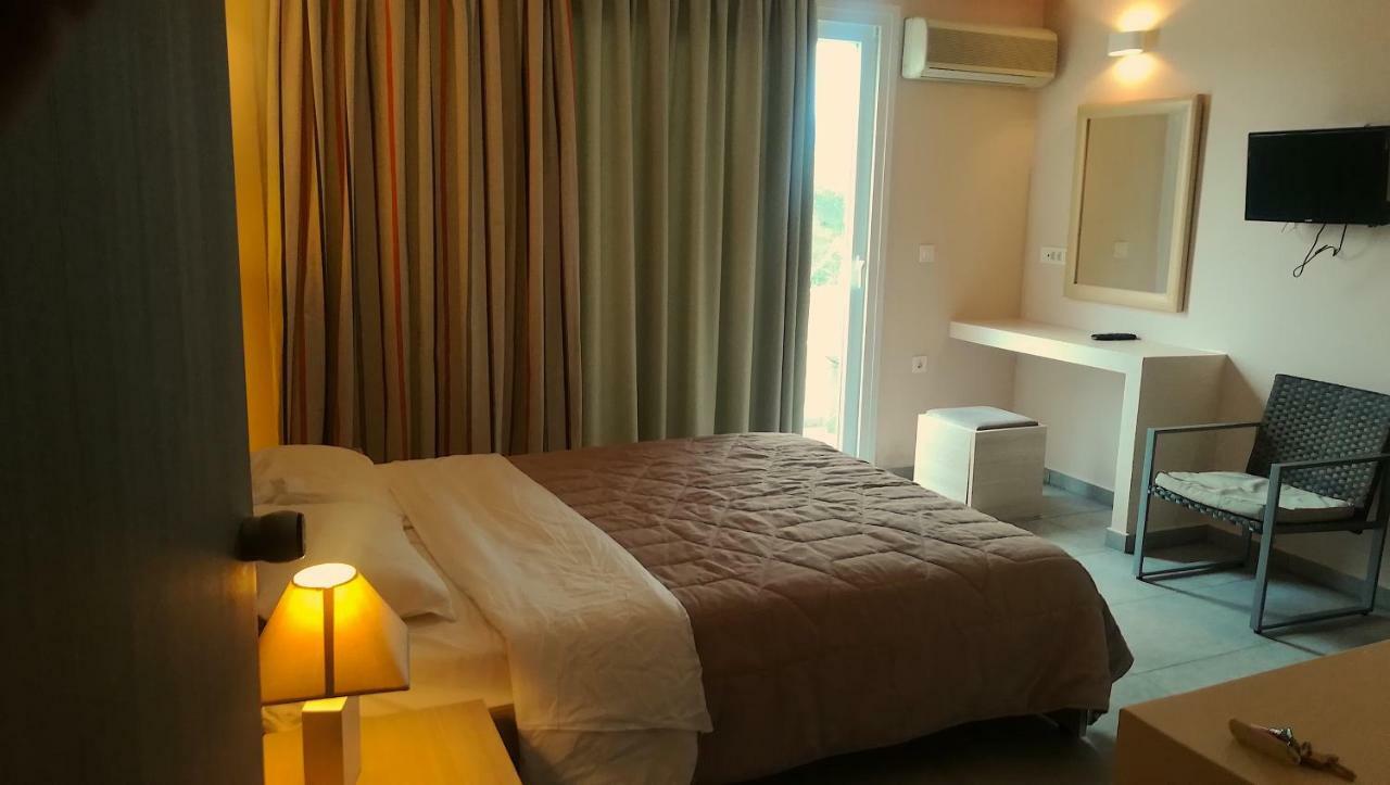 Apollon Hotel Planos  Bagian luar foto